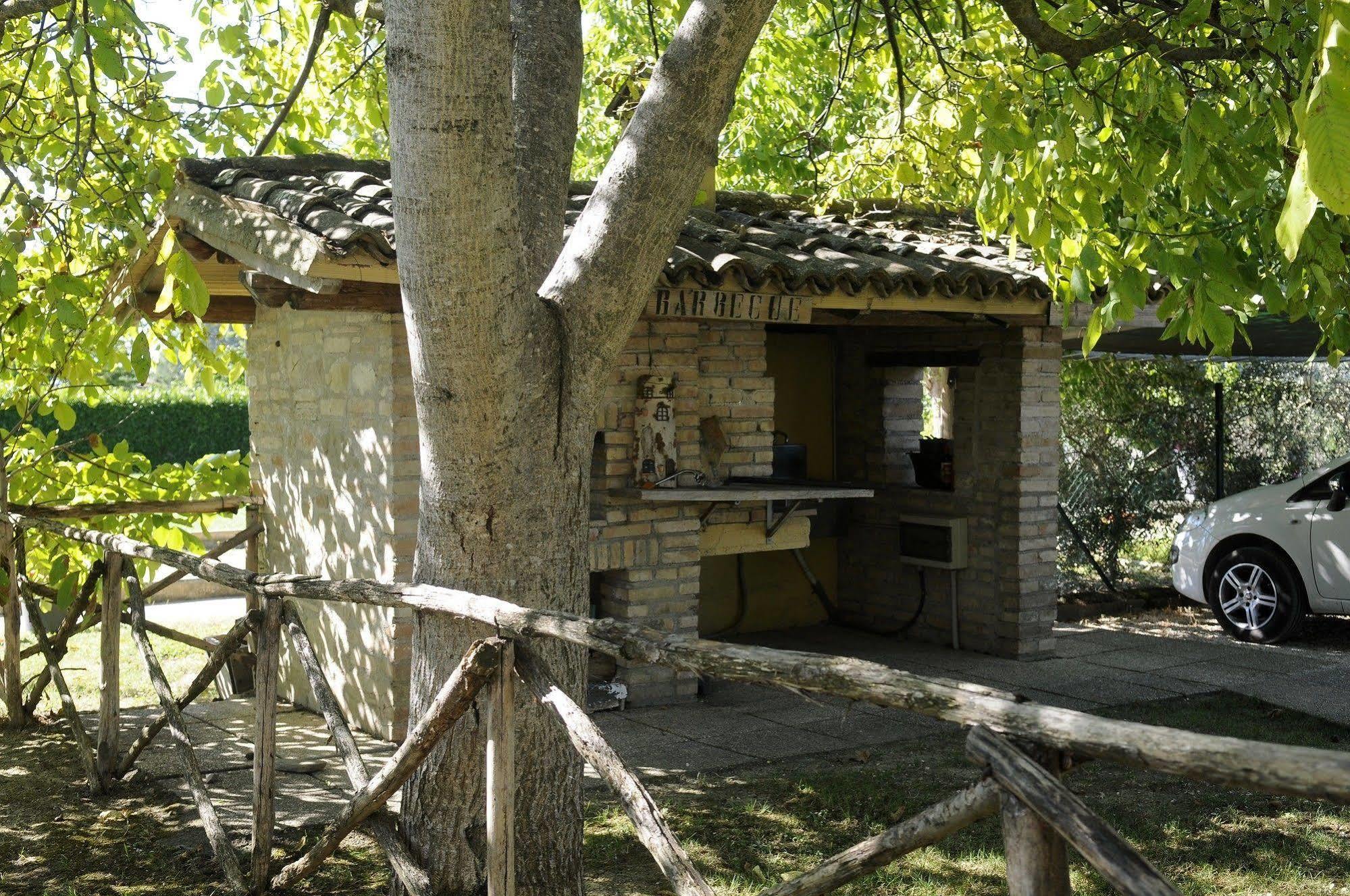 Agriturismo La Mora Assisi Exteriér fotografie